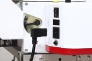 邪魔にならない着脱式電源コード
